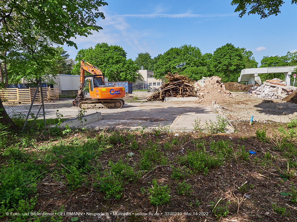 14.05.2022 - Baustelle am Haus für Kinder in Neuperlach